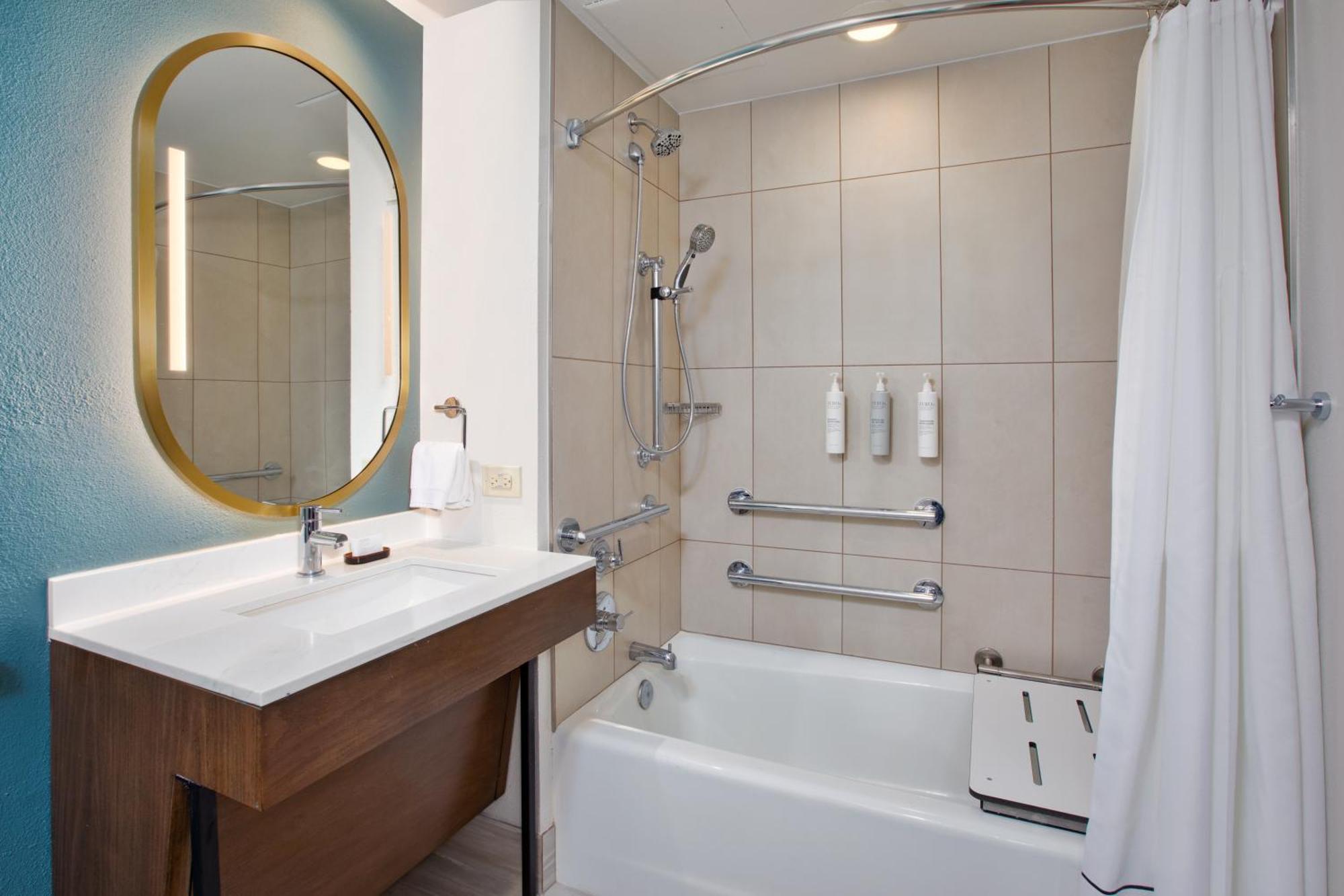 Embassy Suites San Marcos Hotel Conference Center Экстерьер фото