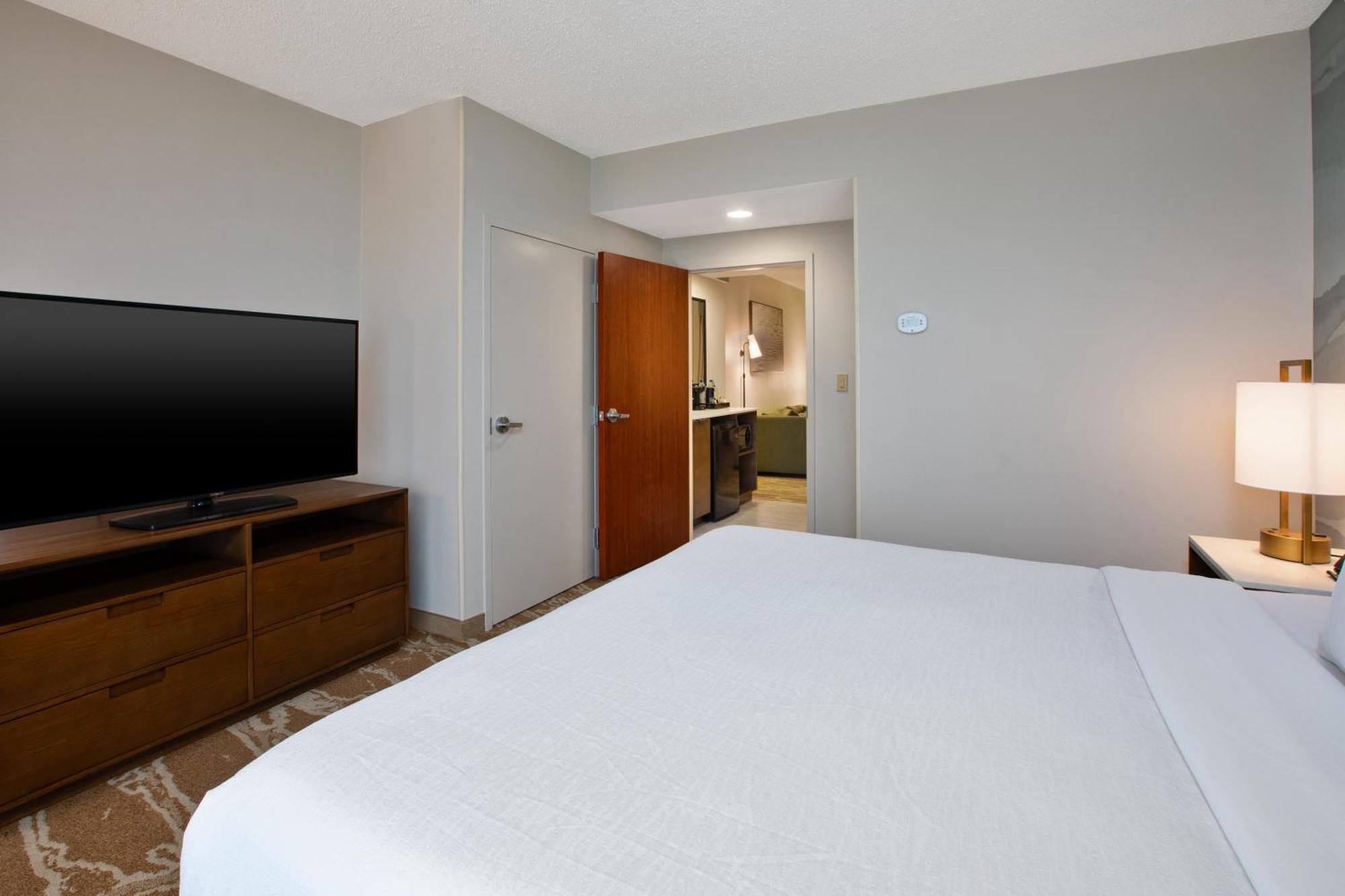 Embassy Suites San Marcos Hotel Conference Center Экстерьер фото