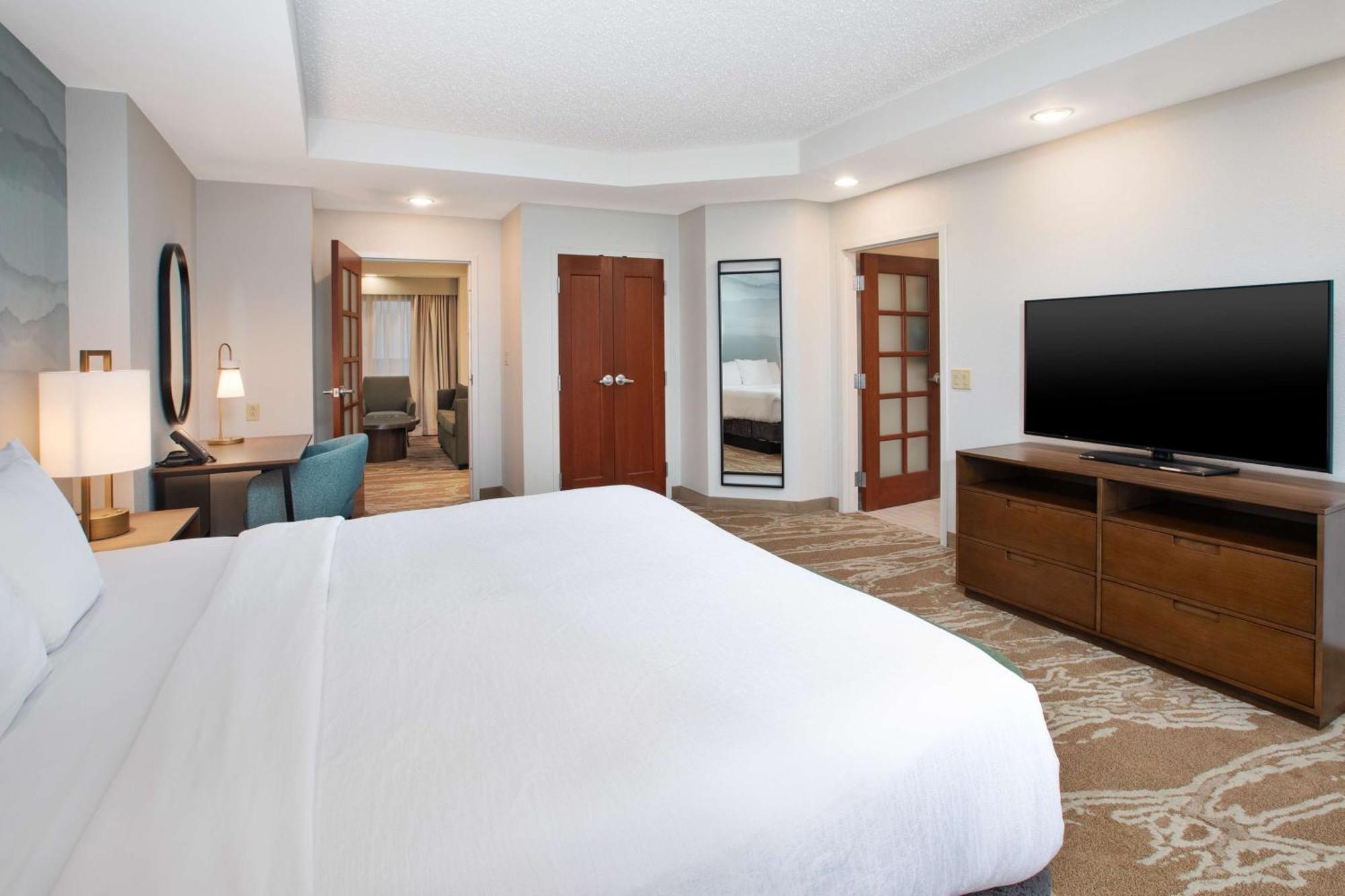 Embassy Suites San Marcos Hotel Conference Center Экстерьер фото