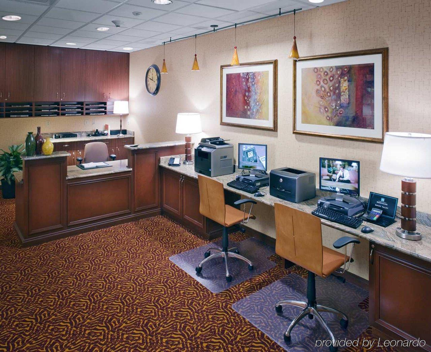Embassy Suites San Marcos Hotel Conference Center Удобства фото